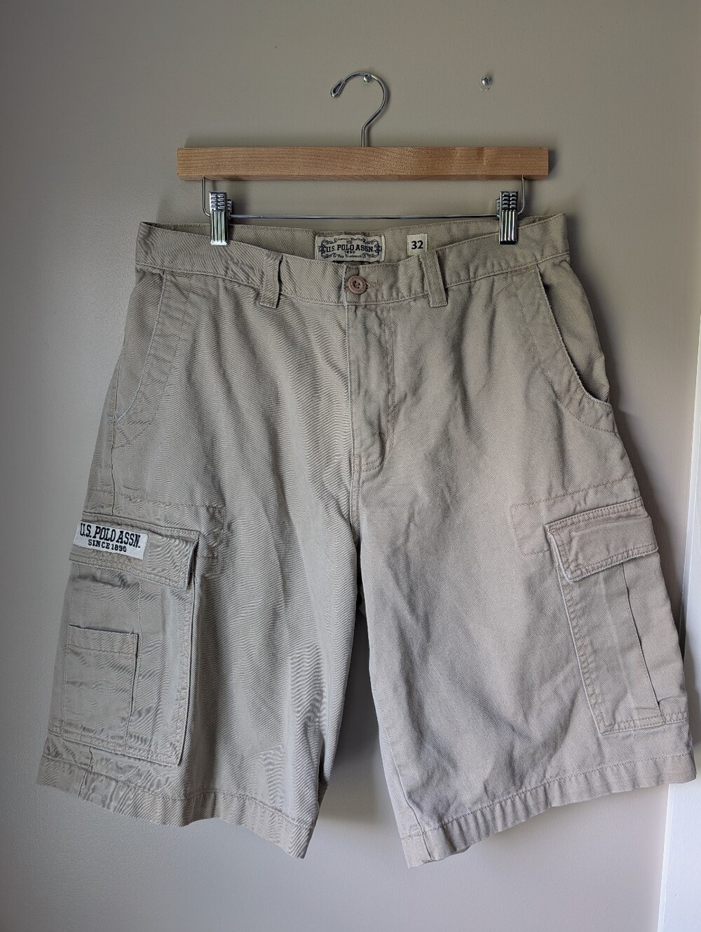 U.S. Polo Assn. Men's Vintage Tan Cargo Shorts with Patch Pocket